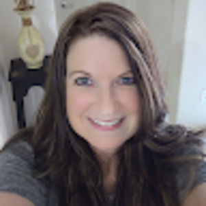 Meet your Posher, Angie